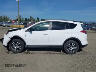 2017 Toyota RAV4 LE z VIN 2T3ZFREV4HW368414, wystawiony jako IAAI lot #42066338 z przebiegiem 78 183 mil mil oraz . Historia ofert i sprzedaży dostępna na DreamBid. Obrazek 14.