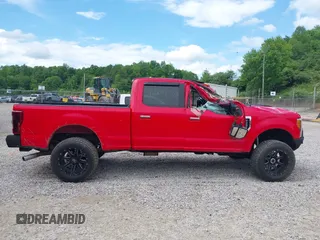 2017 Ford F-250 Lariat with VIN 1FT7W2B63HEE89552, listed as a IAAI auction lot 42254737 with 136,557 mi miles and . Bid and sale history available at DreamBid. Image 14.