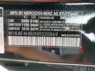 2022 Mercedes-Benz C 300 z VIN W1KAF4HB0NR020869, wystawiony jako Copart lot #60490134 z przebiegiem Nie podano mil oraz Szkoda całkowita • Salvage title. Historia ofert i sprzedaży dostępna na DreamBid. Obrazek 12.