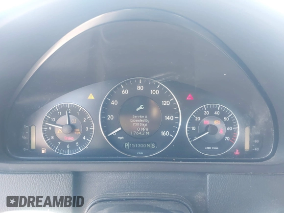 2009 Mercedes-Benz CLK 350 with VIN WDBTK56F19T103356, listed as a IAAI auction lot 42680193 with 151,300 mi miles and . Bid and sale history available at DreamBid. Image 7.