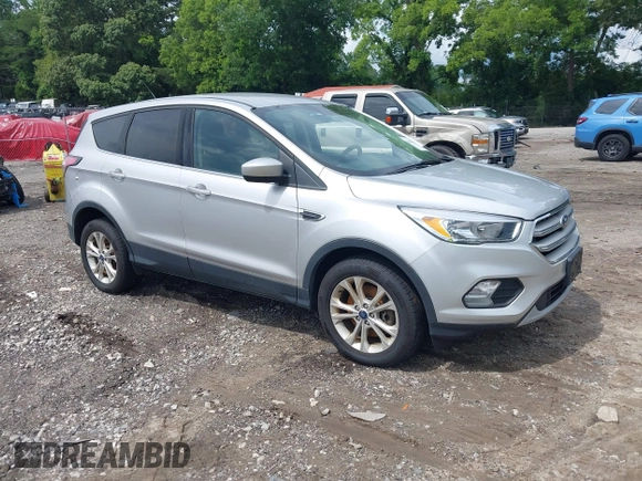 2017 Ford Escape SE z VIN 1FMCU9GD3HUA74463, wystawiony jako IAAI lot #42496171 z przebiegiem 160 534 mil mil oraz . Historia ofert i sprzedaży dostępna na DreamBid. Obrazek 1.