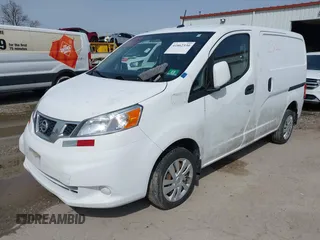 2017 Nissan NV200 SV z VIN 3N6CM0KN9HK701941, wystawiony jako IAAI lot #41862330 z przebiegiem 190 152 mil mil oraz . Historia ofert i sprzedaży dostępna na DreamBid. Obrazek 2.