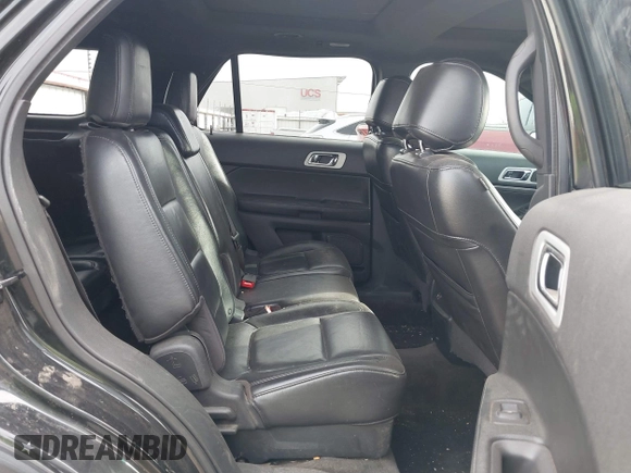 2011 Ford Explorer XLT with VIN 1FMHK7D86BGA01438, listed as a IAAI auction lot 41822223 with 207,521 mi miles and . Bid and sale history available at carsss.com. Image 8.