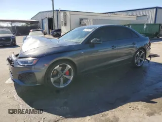 2024 Audi A4 S line Premium Plus z VIN WAUEAAF49RN017556, wystawiony jako Copart lot #87909495 z przebiegiem 271 mil mil oraz Szkoda całkowita • Salvage title. Historia ofert i sprzedaży dostępna na DreamBid. Obrazek 1.