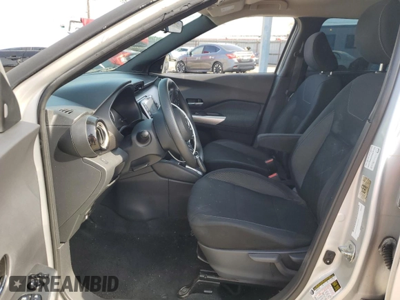 2019 Nissan Kicks SV with VIN 3N1CP5CU7KL535405, listed as a Copart auction lot 45935695 with 96,681 mi miles and Salvage Title. Bid and sale history available at DreamBid. Image 7.
