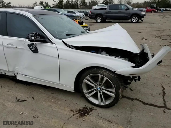 2018 BMW 3 Series 330i xDrive with VIN WBA8D9G51JNU72559, listed as a Copart auction lot 44770855 with 0 mi miles and Salvage Title. Bid and sale history available at carsss.com. Image 10.