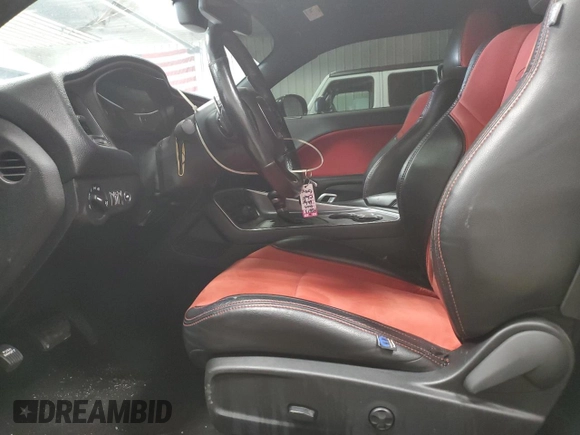 2019 Dodge Challenger R/T z VIN 2C3CDZBT7KH629240, wystawiony jako Copart lot #59060315 z przebiegiem 75 130 mil mil oraz Szkoda całkowita • Salvage title. Historia ofert i sprzedaży dostępna na DreamBid. Obrazek 7.
