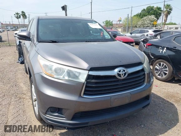 2016 Toyota Highlander LE Plus z VIN 5TDZKRFH0GS177710, wystawiony jako IAAI lot #41925612 z przebiegiem 134 357 mil mil oraz . Historia ofert i sprzedaży dostępna na DreamBid. Obrazek 1.