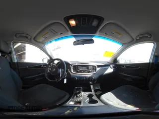 2017 Kia Sorento LX z VIN 5XYPGDA30HG315882, wystawiony jako IAAI lot #41801283 z przebiegiem 165 950 mil mil oraz . Historia ofert i sprzedaży dostępna na DreamBid. Obrazek 19.