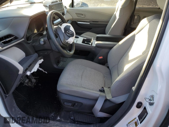 2024 Toyota Sienna LE with VIN 5TDGSKFC4RS112719, listed as a Copart auction lot 41977365 with 0 mi miles and Salvage Title. Bid and sale history available at carsss.com. Image 7.