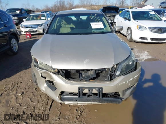 2014 Honda Accord Sedan LX with VIN 1HGCR2F33EA263781, listed as a IAAI auction lot 41822524 with 167,102 mi miles. Bid and sale history available at carsss.com. Image 12.