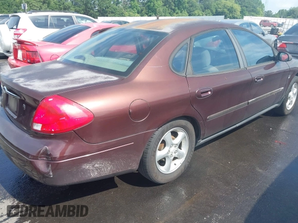 2000 Ford Taurus SES with VIN 1FAFP55S2YA259162, listed as a IAAI auction lot 42490655 with 220,347 mi miles and . Bid and sale history available at DreamBid. Image 4.