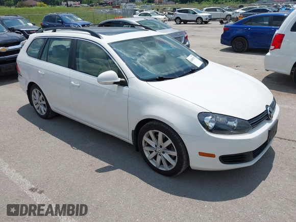 2013 Volkswagen Jetta TDI w/Sunroof & Nav with VIN 3VWPL7AJ3DM685584, listed as a IAAI auction lot 42650713 with 98,377 mi miles and . Bid and sale history available at DreamBid. Image 1.