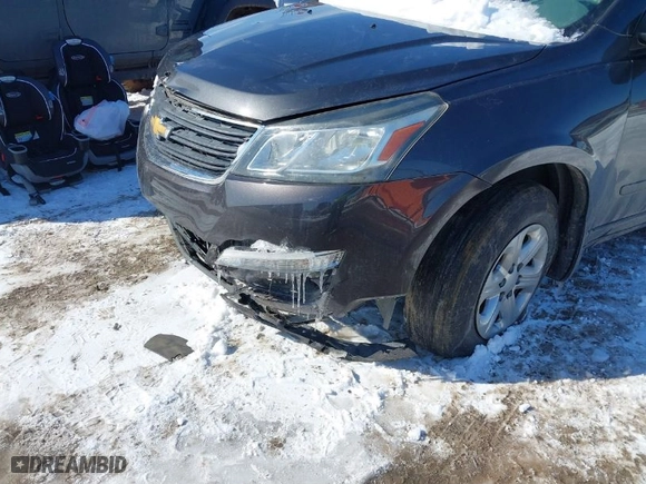 2016 Chevrolet Traverse LS with VIN 1GNKRFKD9GJ341751, listed as a IAAI auction lot 41614772 with 1 mi miles. Bid and sale history available at carsss.com. Image 6.