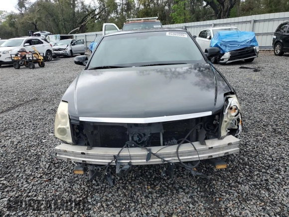 2007 Cadillac DTS Performance with VIN 1G6KD57927U137574, listed as a Copart auction lot 45365595 with 133,935 mi miles and Salvage Title. Bid and sale history available at carsss.com. Image 5.
