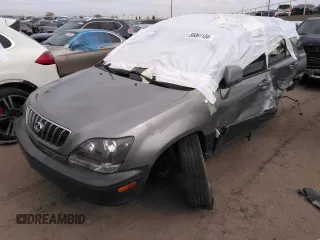 2001 Lexus RX 300 with VIN JTJHF10U610176298, listed as a Copart auction lot 50061124 with 0 mi miles and Salvage Title. Bid and sale history available at carsss.com. Image 1.