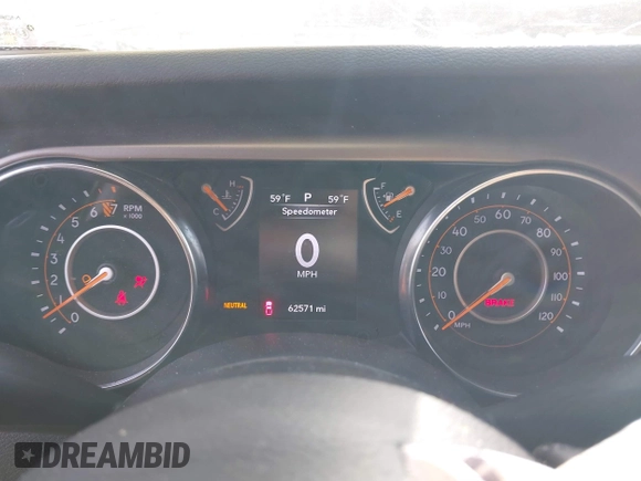 2020 Jeep Gladiator Sport S with VIN 1C6HJTAG2LL157701, listed as a IAAI auction lot 41766647 with 62,571 mi miles. Bid and sale history available at carsss.com. Image 7.