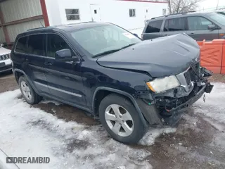 2011 Jeep Grand Cherokee Laredo with VIN 1J4RR4GG0BC610046, listed as a IAAI auction lot 41730587 with 177,032 mi miles. Bid and sale history available at carsss.com. Image 1.