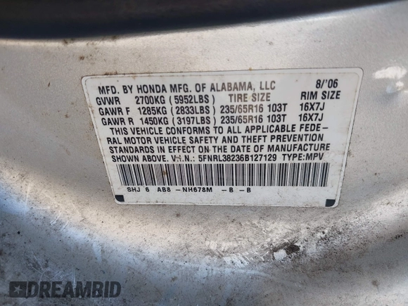 2006 Honda Odyssey LX with VIN 5FNRL38236B127129, listed as a IAAI auction lot 42041994 with 282,313 mi miles. Bid and sale history available at carsss.com. Image 9.