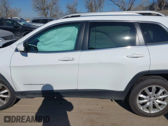 2017 Jeep Cherokee Limited with VIN 1C4PJMDB7HW647325, listed as a IAAI auction lot 41472364 with 37,129 mi miles and . Bid and sale history available at DreamBid. Image 13.