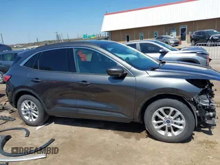 2020 Ford Escape SE with VIN 1FMCU0G67LUB91761, listed as a IAAI auction lot 41969161 with 66,965 mi miles and . Bid and sale history available at carsss.com. Image 14.