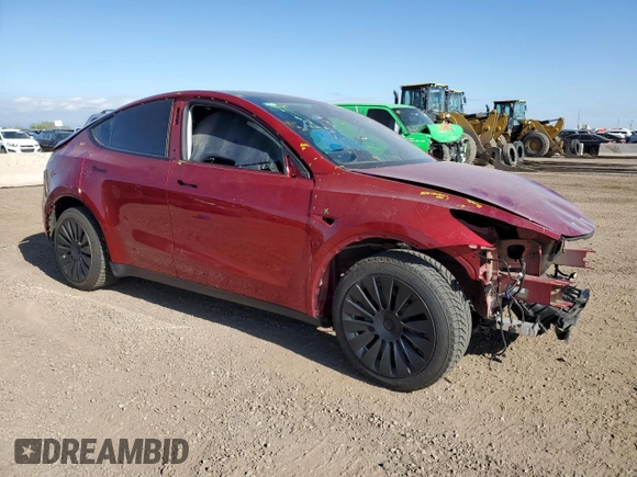 2024 Tesla Model Y Long Range with VIN 7SAYGDEE4RA257722, listed as a Copart auction lot 54577865 with 10,713 mi miles and Salvage Title. Bid and sale history available at DreamBid. Image 4.