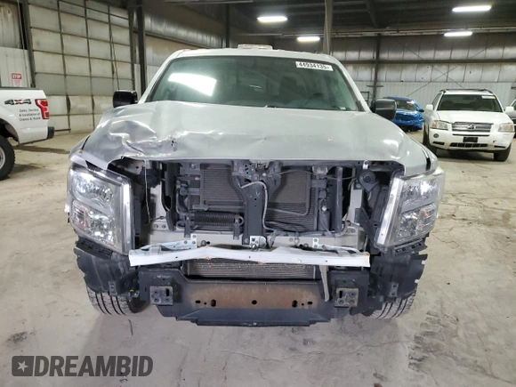 2018 Nissan Titan SV with VIN 1N6AA1EJ6JN509133, listed as a Copart auction lot 44934135 with 69,785 mi miles and Salvage title. Bid and sale history available at DreamBid. Image 5.