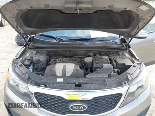 2013 Kia Sorento LX with VIN 5XYKTDA28DG336051, listed as a IAAI auction lot 41956476 with 179,549 mi miles. Bid and sale history available at carsss.com. Image 10.