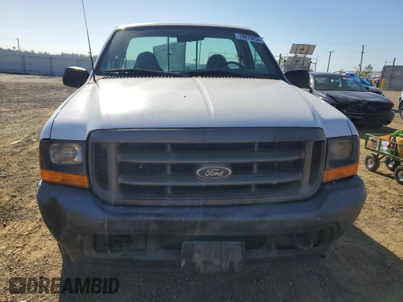 2001 Ford F-250 XL with VIN 1FTNF20L71EB45650, listed as a Copart auction lot 79976034 with 208,956 mi miles and Clean title. Bid and sale history available at DreamBid. Image 5.