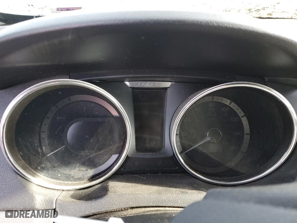 2012 Hyundai Sonata Hybrid with VIN KMHEC4A40CA033709, listed as a Copart auction lot 49738935 with 0 mi miles and Salvage Title. Bid and sale history available at carsss.com. Image 9.