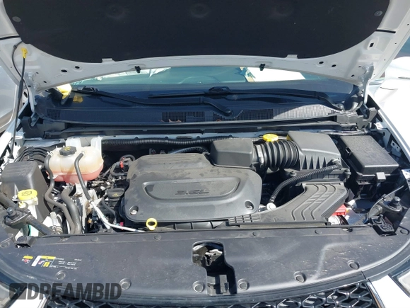 2022 Chrysler Pacifica Touring L with VIN 2C4RC1BGXNR132615, listed as a IAAI auction lot 41643983 with 45,717 mi miles and . Bid and sale history available at DreamBid. Image 10.