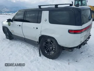 2023 Rivian R1S Adventure z VIN 7PDSGABA9PN015327, wystawiony jako IAAI lot #41484133 z przebiegiem Nie podano mil oraz . Historia ofert i sprzedaży dostępna na DreamBid. Obrazek 3.