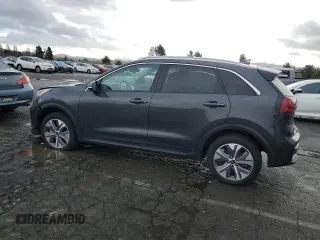 2022 Kia Niro S with VIN KNDCC3LG5N5160738, listed as a Copart auction lot 44829955 with 41,585 mi miles and Salvage Title. Bid and sale history available at DreamBid. Image 2.