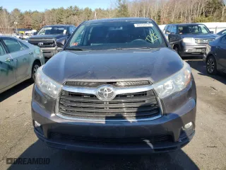 2016 Toyota Highlander LE with VIN 5TDBKRFHXGS301659, listed as a Copart auction lot 88334035 with 120,093 mi miles and Salvage Title. Bid and sale history available at carsss.com. Image 5.