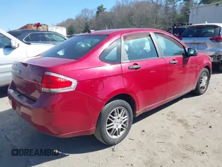 2010 Ford Focus SE with VIN 1FAHP3FN0AW140735, listed as a IAAI auction lot 42047640 with 177,768 mi miles. Bid and sale history available at carsss.com. Image 4.
