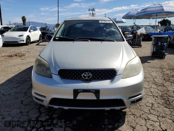 2003 Toyota Matrix Std z VIN 2T1KR32E73C140338, wystawiony jako Copart lot #46194115 z przebiegiem 236 753 mil mil oraz Czysty tytuł • Clean title. Historia ofert i sprzedaży dostępna na DreamBid. Obrazek 5.
