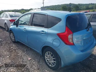 2014 Nissan Note S with VIN 3N1CE2CP2EL364842, listed as a IAAI auction lot 42643232 with 194,636 mi miles and . Bid and sale history available at DreamBid. Image 3.