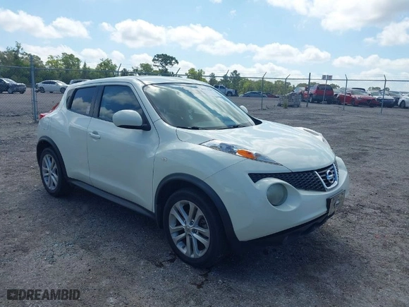 2011 Nissan Juke SL with VIN JN8AF5MR1BT022247, listed as a IAAI auction lot 41912749 with 184,937 mi miles. Bid and sale history available at carsss.com. Image 1.