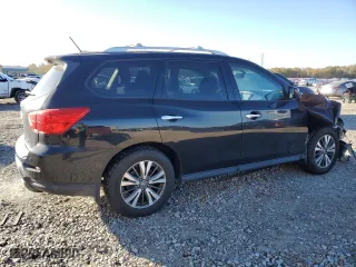2017 Nissan Pathfinder SV with VIN 5N1DR2MN4HC637021, listed as a Copart auction lot 81121154 with 67,081 mi miles and Salvage Title. Bid and sale history available at carsss.com. Image 3.