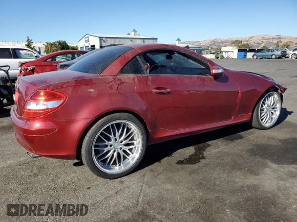2005 Mercedes-Benz SLK-Class with VIN WDBWK56F85F021839, listed as a Copart auction lot 75289654 with 102,762 mi miles and Clean Title. Bid and sale history available at carsss.com. Image 3.
