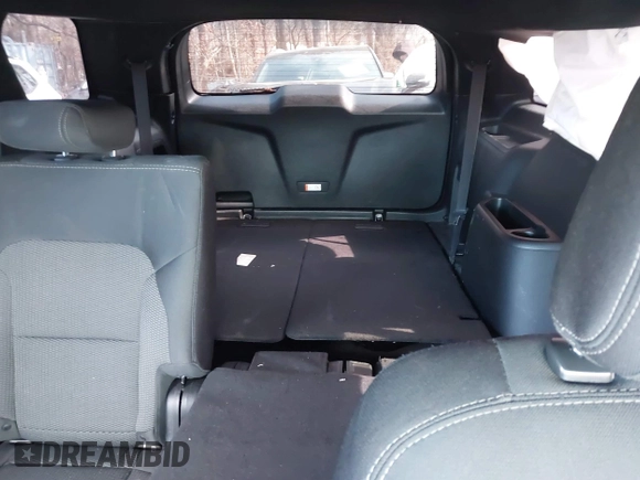 2018 Ford Explorer XLT with VIN 1FM5K8D80JGA22857, listed as a IAAI auction lot 41592026 with 64,145 mi miles and . Bid and sale history available at DreamBid. Image 8.