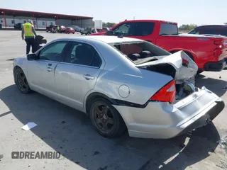 2010 Ford Fusion SE with VIN 3FAHP0HA7AR168317, listed as a IAAI auction lot 41842129 with 185,204 mi miles. Bid and sale history available at carsss.com. Image 3.