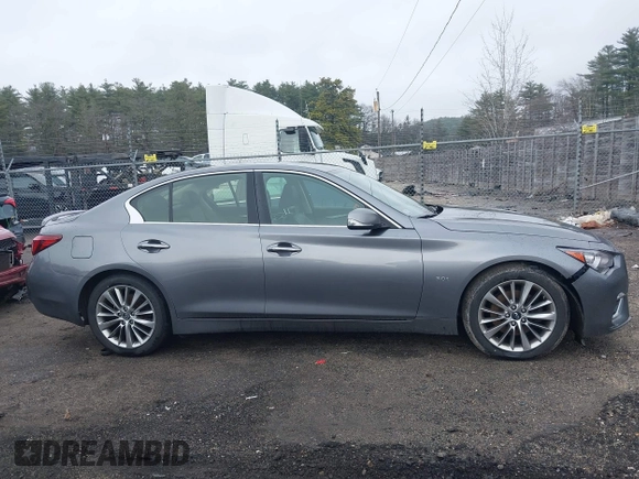 2018 Infiniti Q50 3.0t Luxe with VIN JN1EV7AR5JM434747, listed as a IAAI auction lot 41924244 with 114,634 mi miles. Bid and sale history available at carsss.com. Image 13.