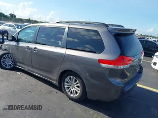2011 Toyota Sienna XLE AAS with VIN 5TDYK3DC9BS117594, listed as a IAAI auction lot 42553026 with 156,808 mi miles and . Bid and sale history available at DreamBid. Image 3.