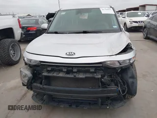 2021 Kia Soul EX with VIN KNDJ33AU9M7779006, listed as a IAAI auction lot 41769865 with 30,287 mi miles. Bid and sale history available at carsss.com. Image 13.