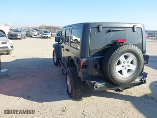 2017 Jeep Wrangler Unlimited Sport with VIN 1C4BJWDG4HL634468, listed as a IAAI auction lot 41668747 with 88,691 mi miles. Bid and sale history available at carsss.com. Image 3.