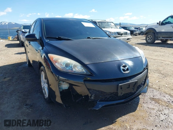 2013 Mazda 3 i Touring z VIN JM1BL1V7XD1821599, wystawiony jako IAAI lot #42050760 z przebiegiem 129 006 mil mil oraz . Historia ofert i sprzedaży dostępna na DreamBid. Obrazek 6.