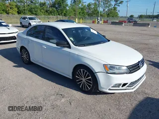 2015 Volkswagen Jetta SE with VIN 3VWD17AJ1FM419797, listed as a IAAI auction lot 42778996 with 138,194 mi miles and . Bid and sale history available at DreamBid. Image 1.