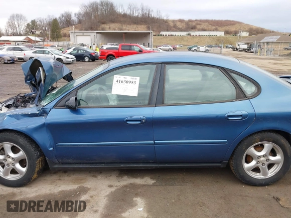 2004 Ford Taurus SE with VIN 1FAFP53U74A140294, listed as a IAAI auction lot 41630953 with Not Provided miles and . Bid and sale history available at DreamBid. Image 15.