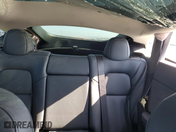 2024 Tesla Model Y Long Range with VIN 7SAYGDEE1RA245642, listed as a Copart auction lot 55490385 with Not provided miles and Salvage title. Bid and sale history available at DreamBid. Image 10.